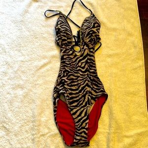 Strappy bathing suit